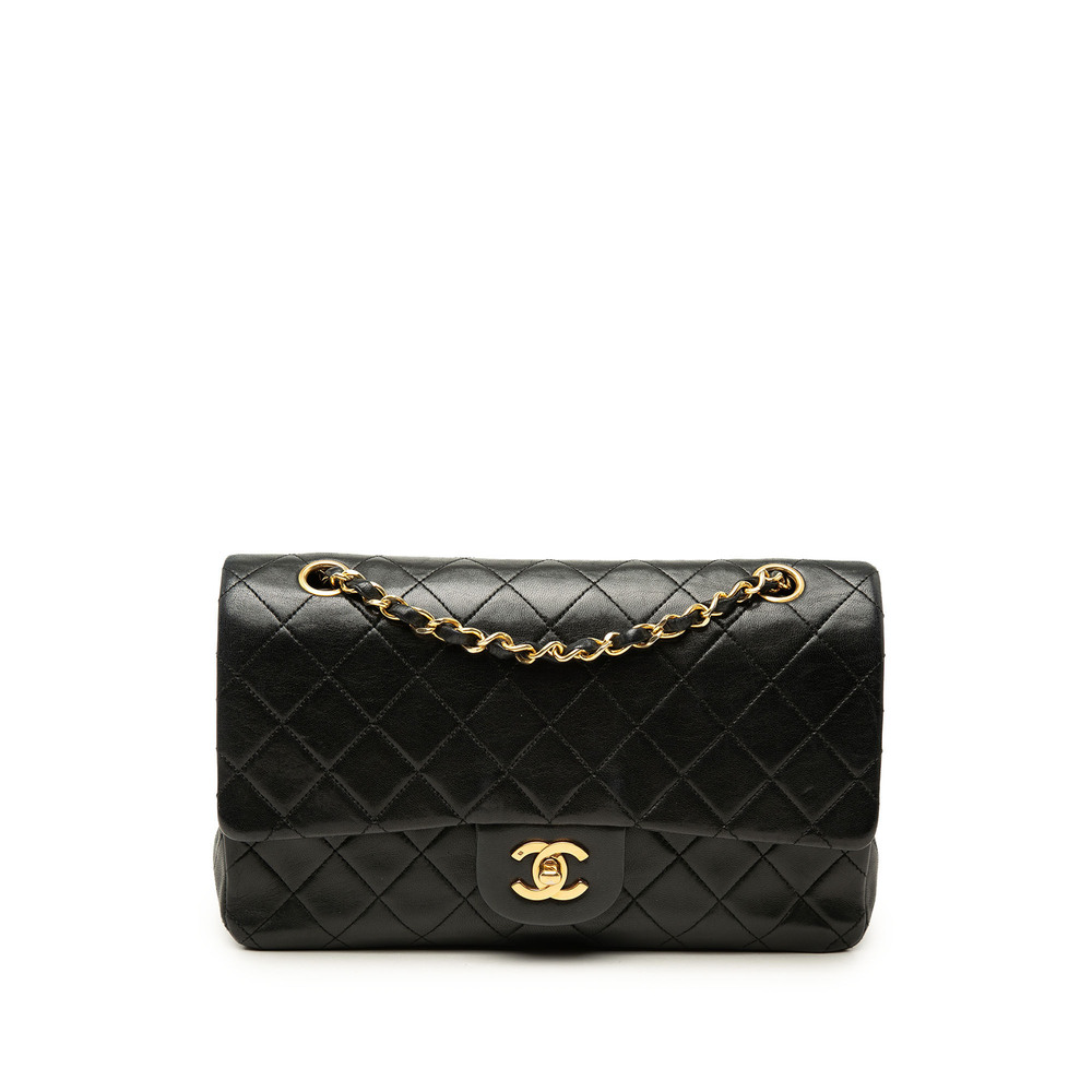 Pre-Loved Chanel Medium Classic Lambskin Double Flap
